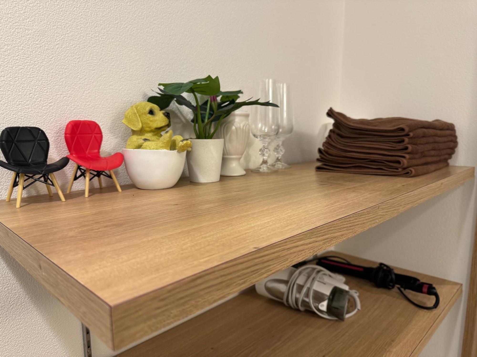 Good Location, Convenient Transportation Nipponbashi Station 4 Minutes Dotonbori 6 Minutes Kuromon Market 8 Minutes Double Bed O10 Apartemen